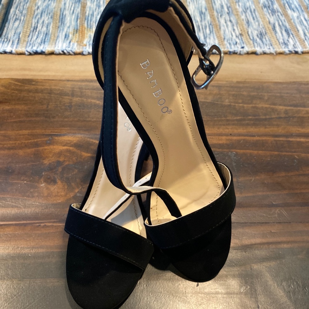 Black Chunky Heel Sandals